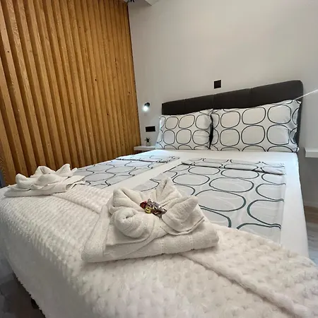 Apartment Center Nikolina Bol